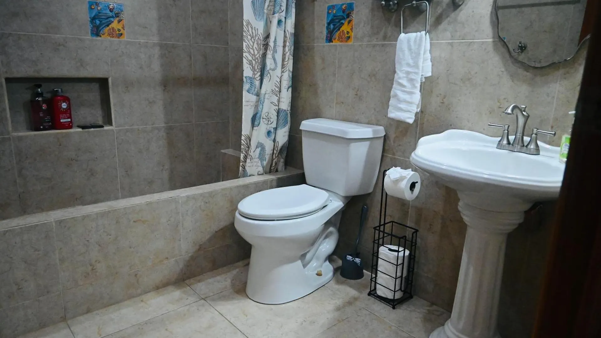 Casa Perez 5 Bedrooms With Private Bathroom Each Isla Mujeres