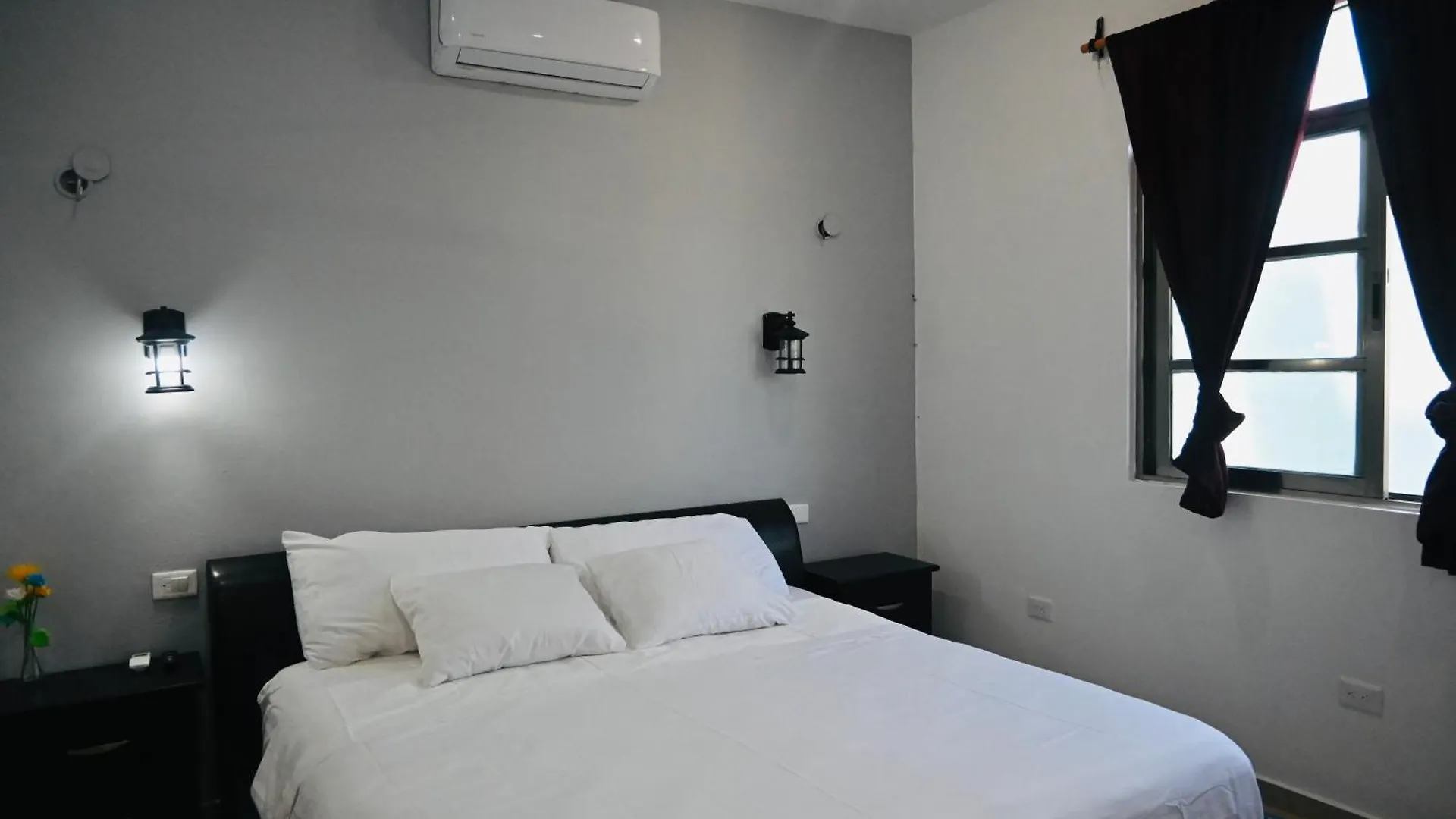 Casa Perez 5 Bedrooms With Private Bathroom Each Isla Mujeres 0*,