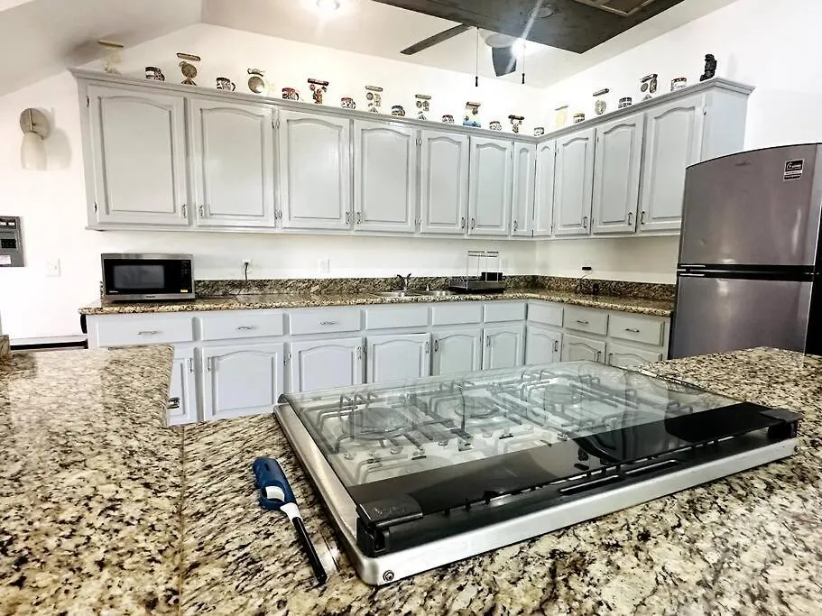 Casa Perez 5 Bedrooms With Private Bathroom Each Isla Mujeres
